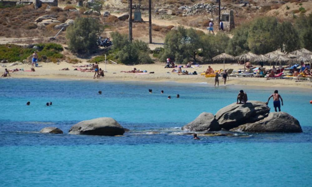 Γαλλία: Πάνω από 90 κρούσματα σε θέρετρο γυμνιστών